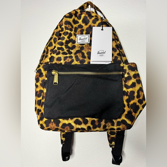 Herschel Supply Co. Nova Small Leopard Black - Picture 1 of 3